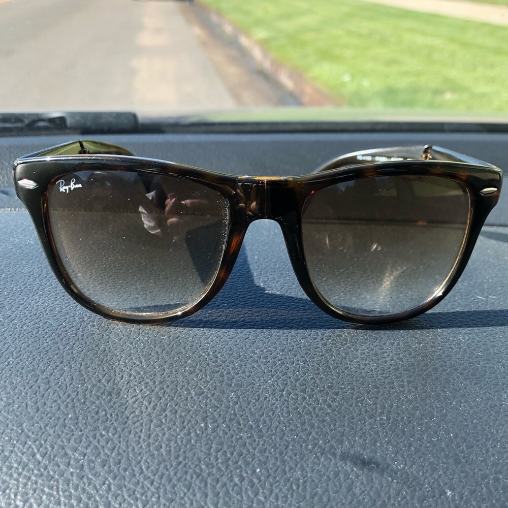 Foldable Ray Ban Sunglasses